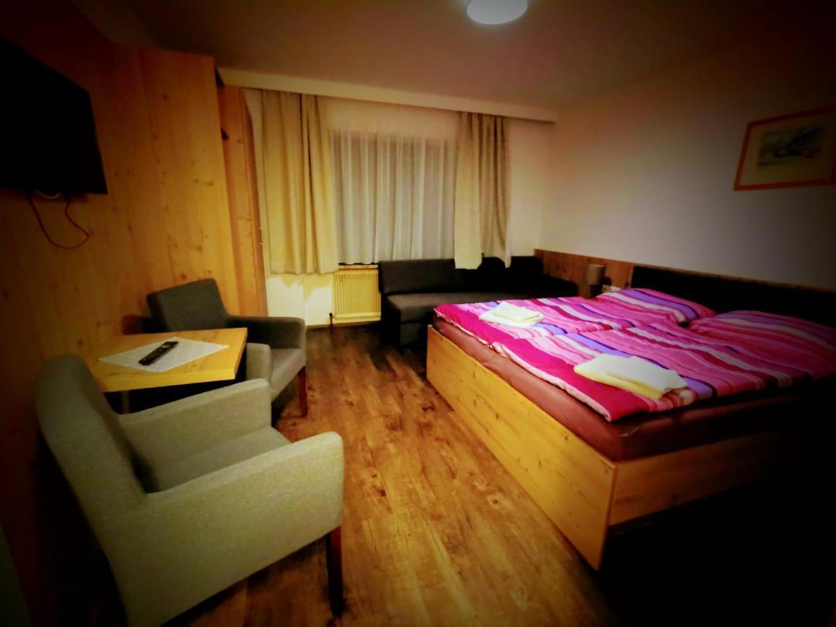 Pension Alpina Silz ภายนอก รูปภาพ