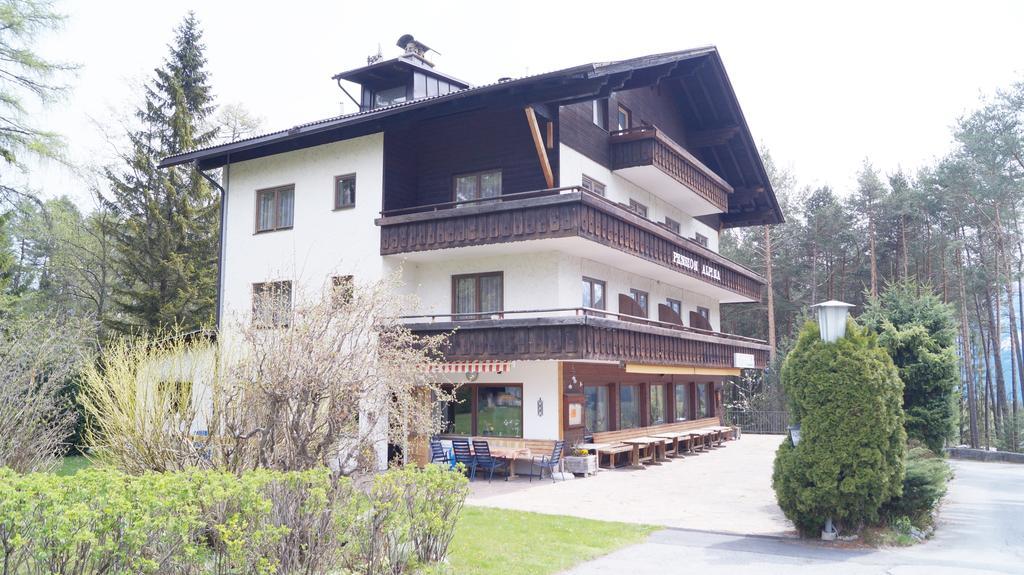 Pension Alpina Silz ภายนอก รูปภาพ